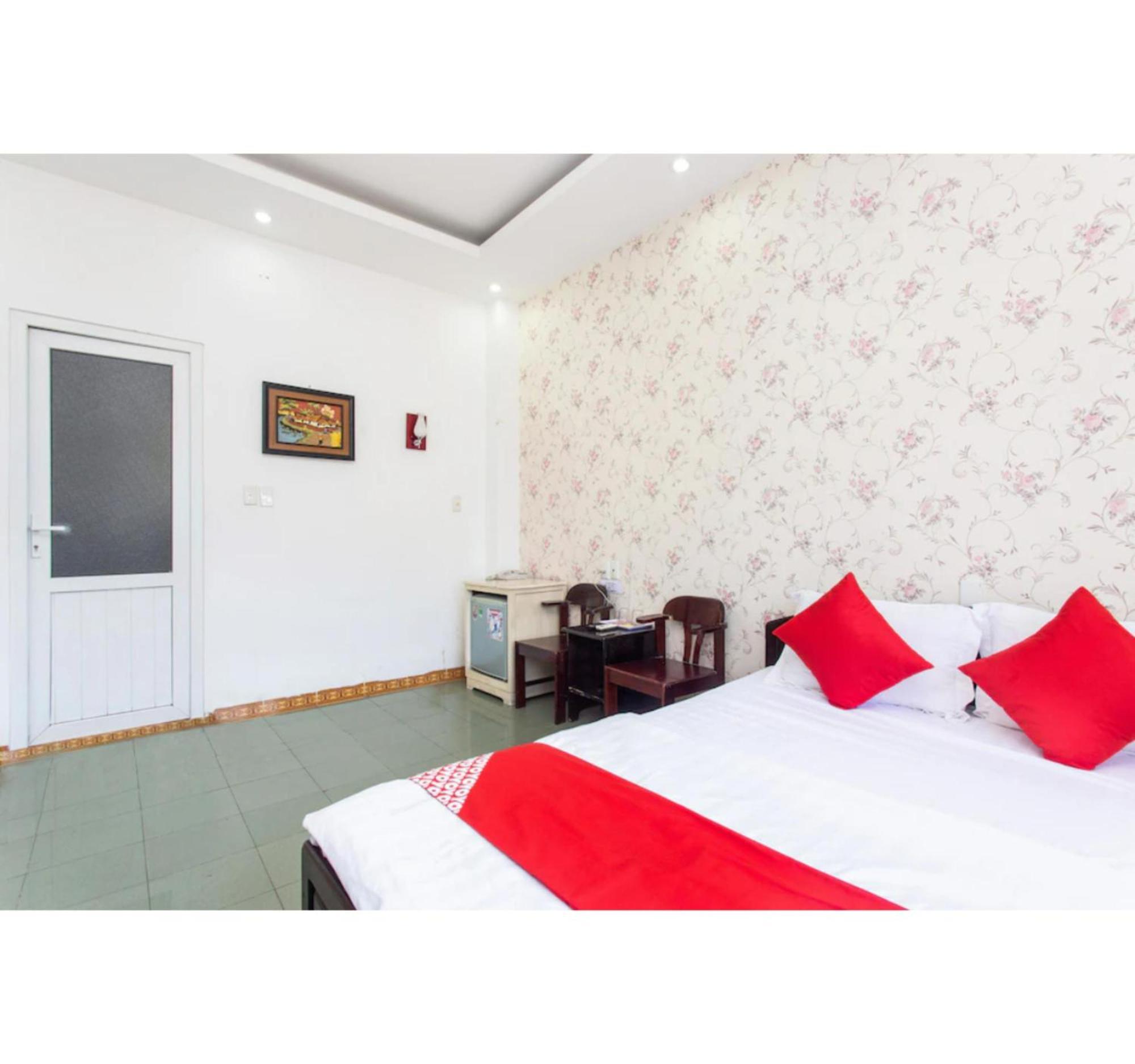 Oyo 553 Truong Giang Hotel Da Nang Bagian luar foto