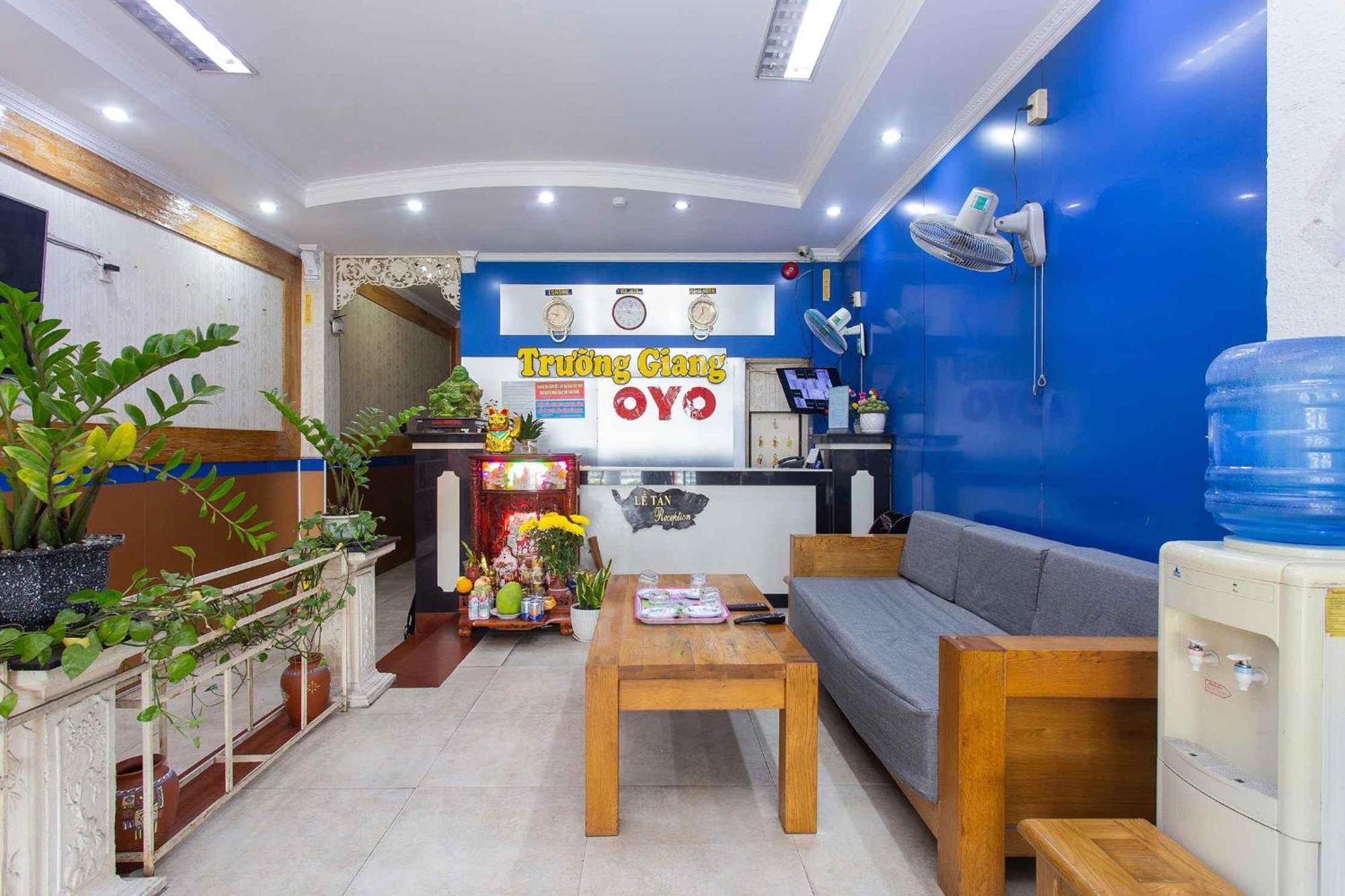 Oyo 553 Truong Giang Hotel Da Nang Bagian luar foto