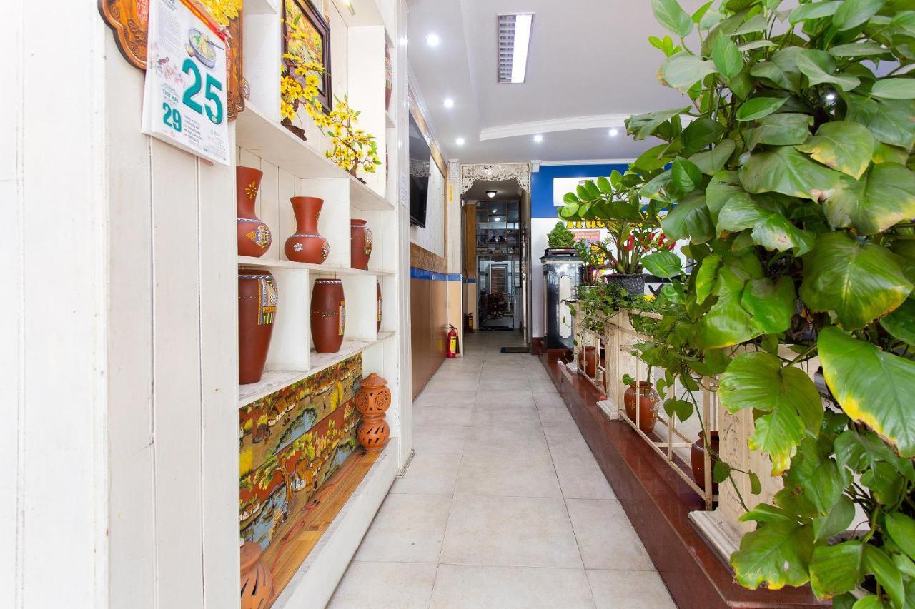 Oyo 553 Truong Giang Hotel Da Nang Bagian luar foto